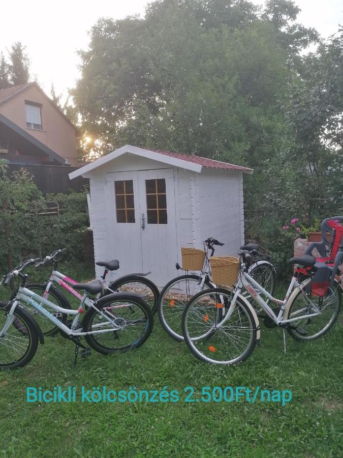 Menta Apartman Mezőkövesd Exterior foto
