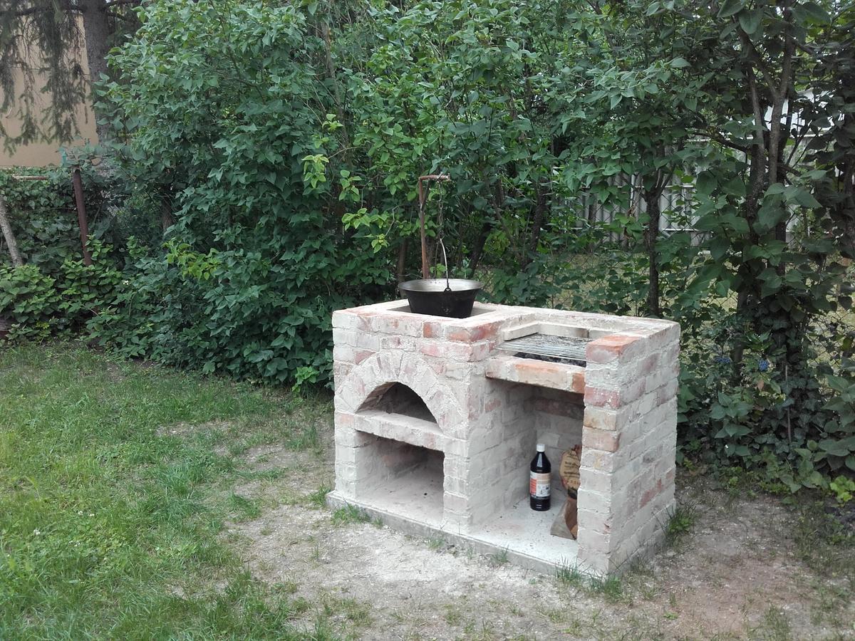 Menta Apartman Mezőkövesd Exterior foto